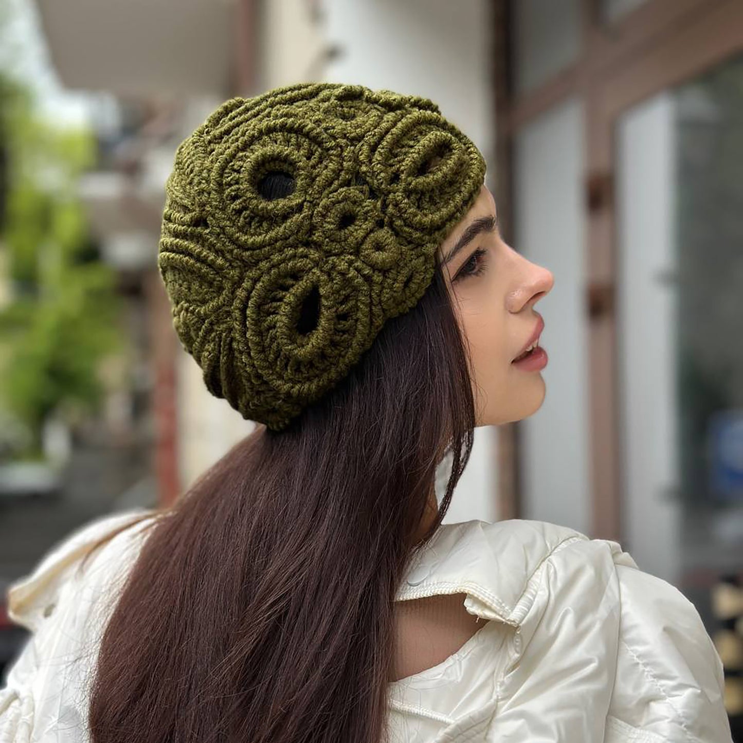 Green Irish Crochet Hat – Handcrafted Nature-Inspired Elegance