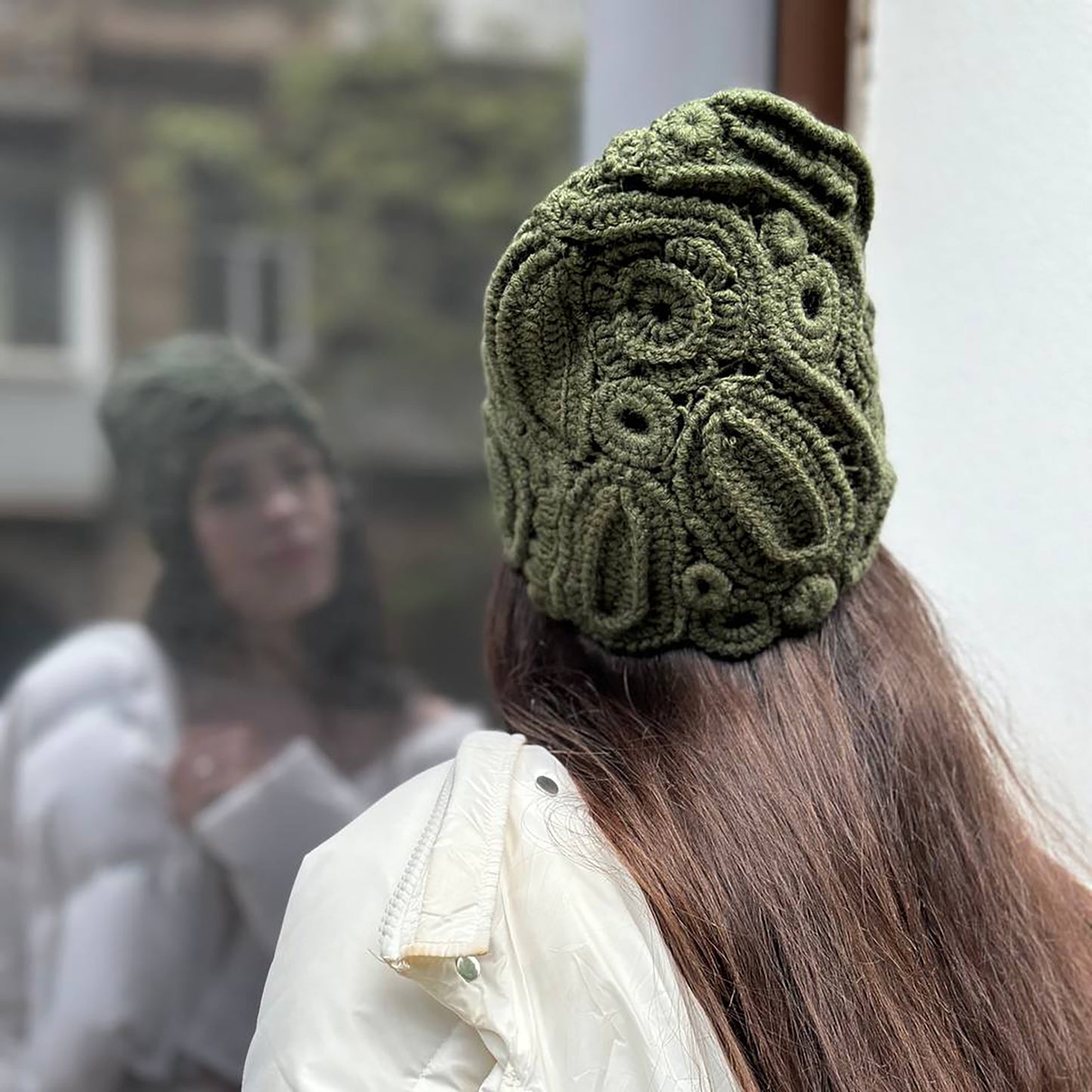 Bell-Shaped Green Irish Lace Hat – Handmade Sculptural Elegance