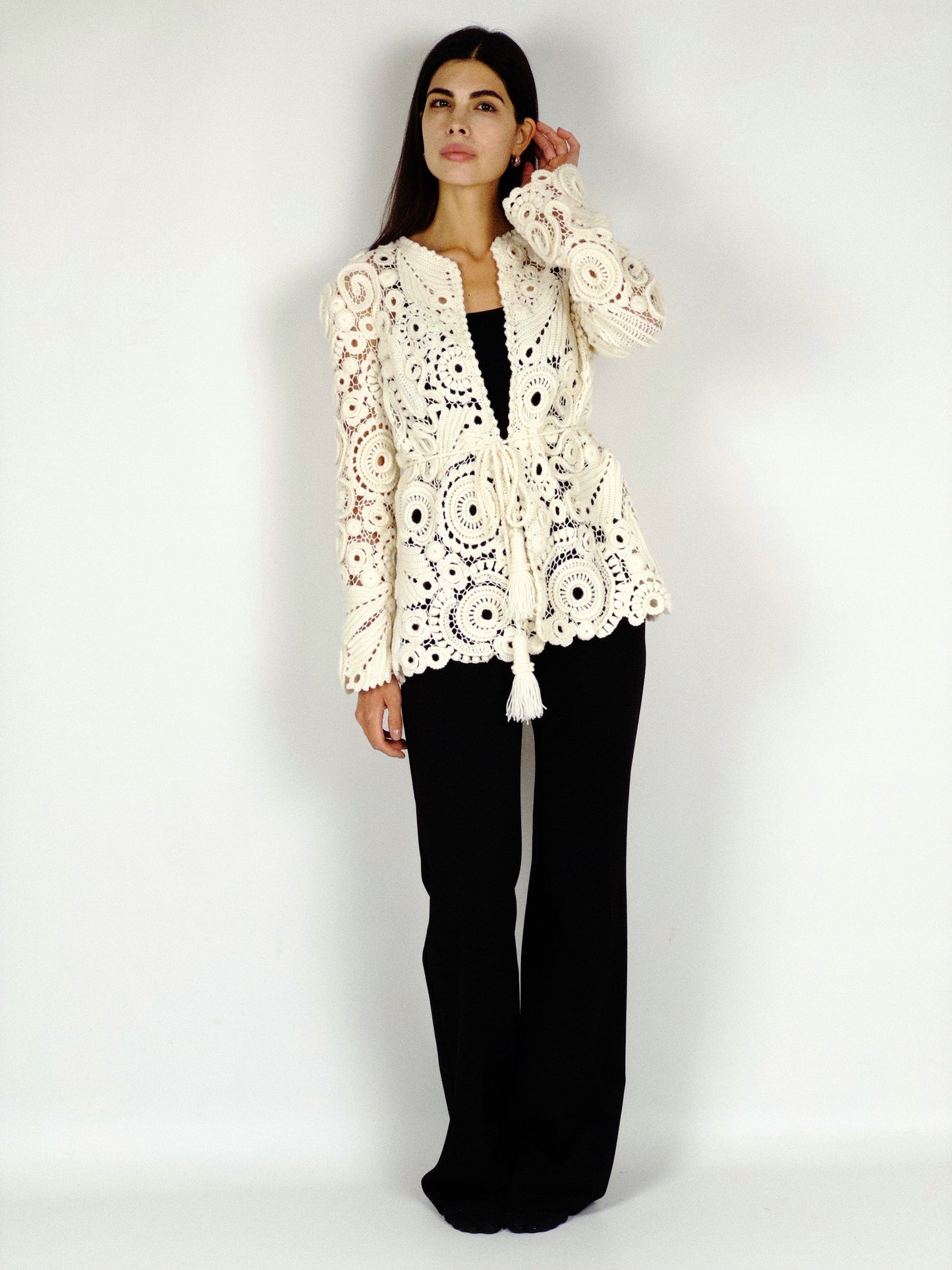 🕊️ Irish Crochet Lace Cardigan – Handmade White Boho Jacket