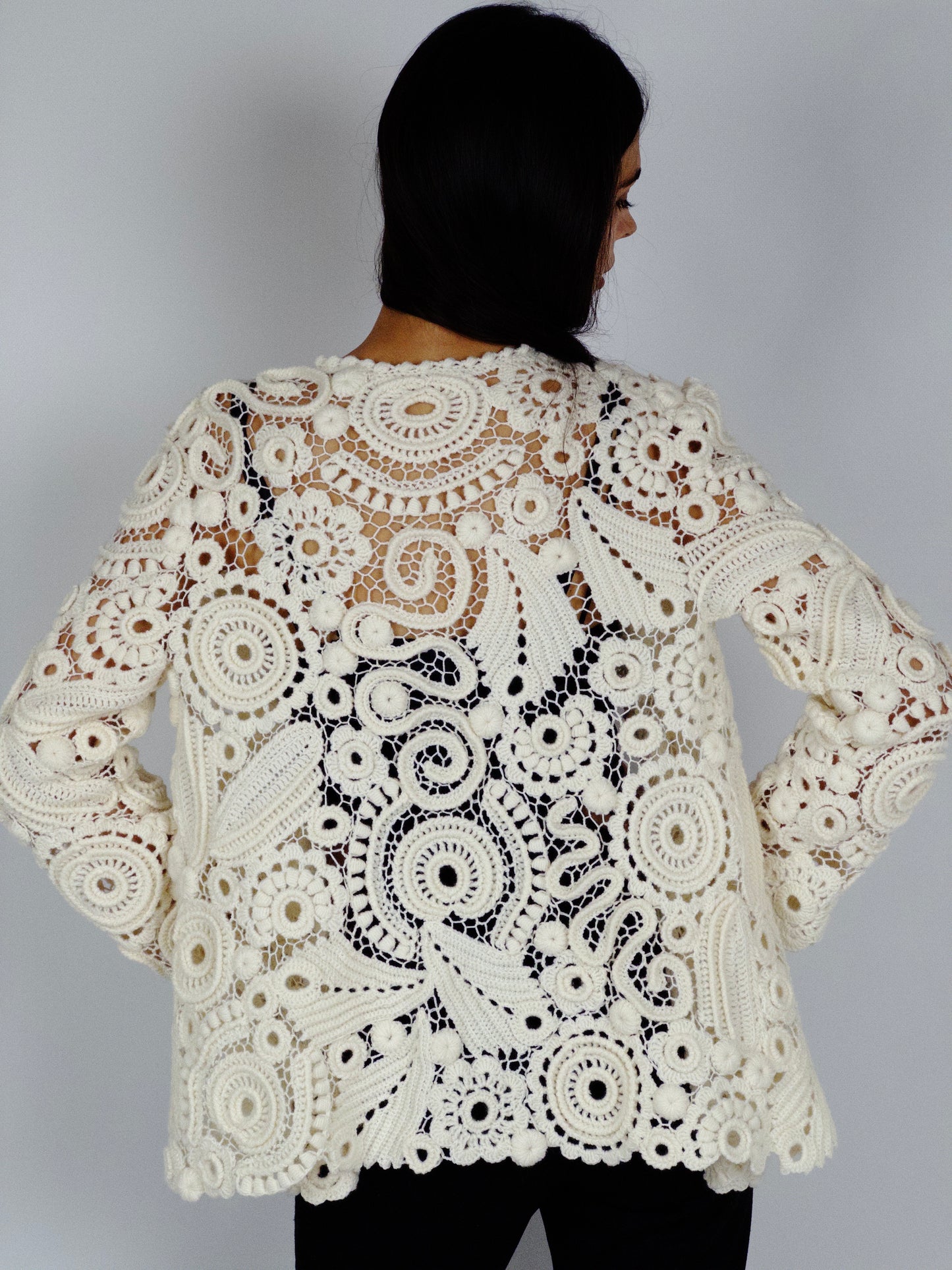 🕊️ Irish Crochet Lace Cardigan – Handmade White Boho Jacket