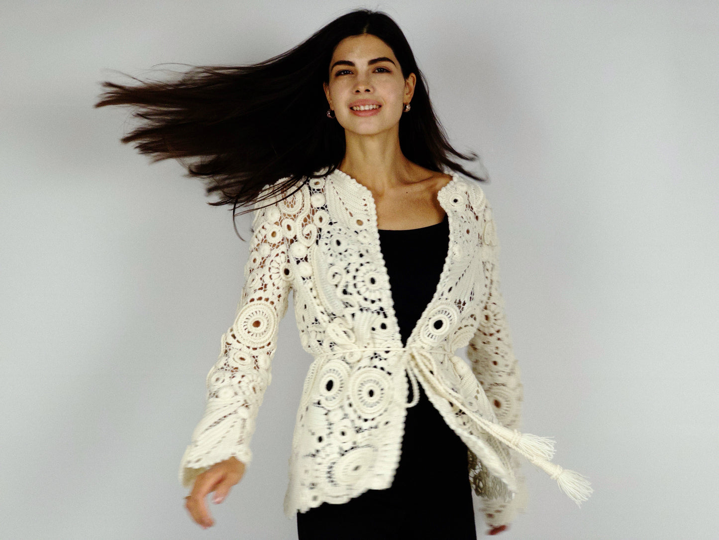🕊️ Irish Crochet Lace Cardigan – Handmade White Boho Jacket