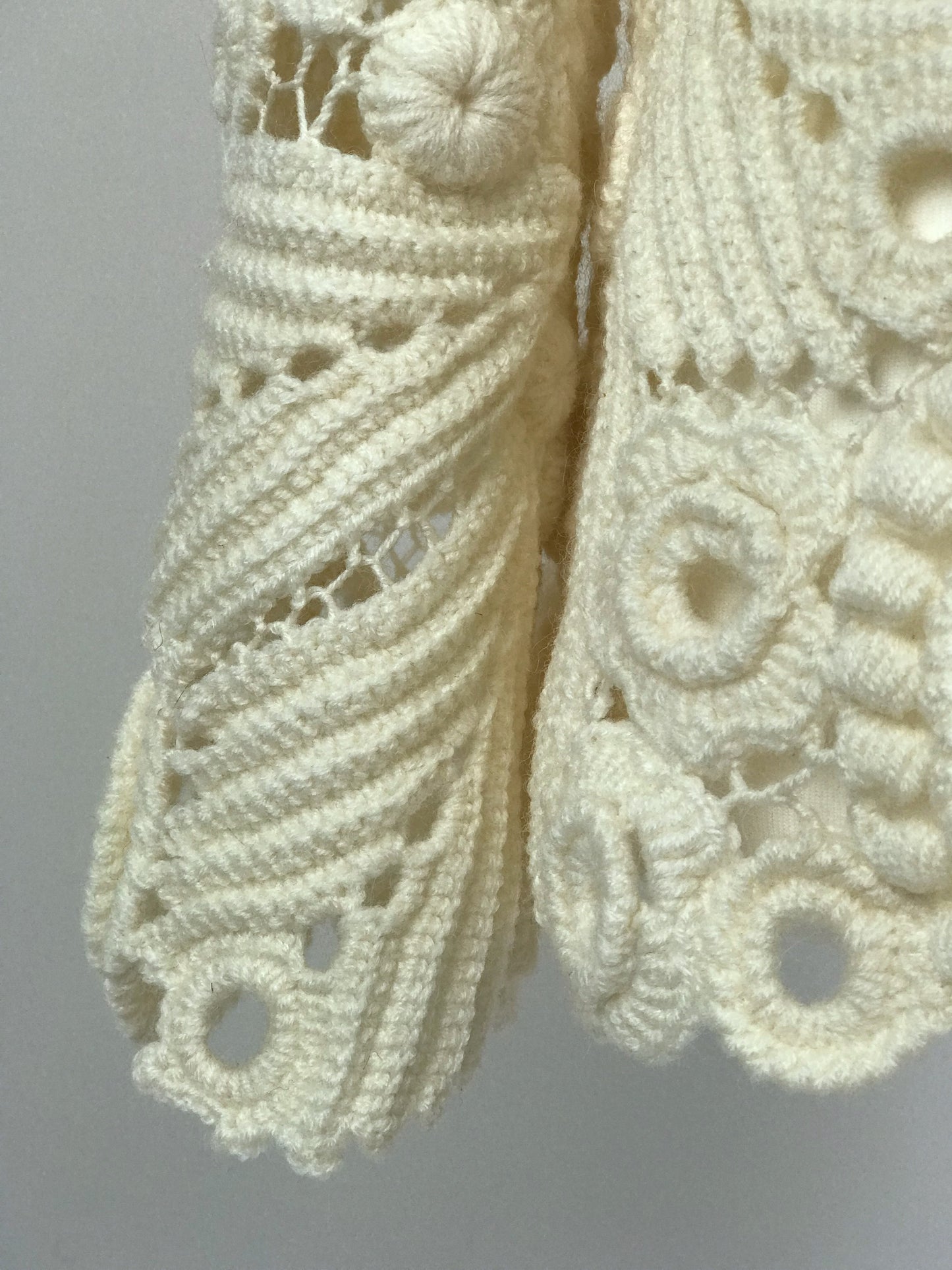 🕊️ Irish Crochet Lace Cardigan – Handmade White Boho Jacket