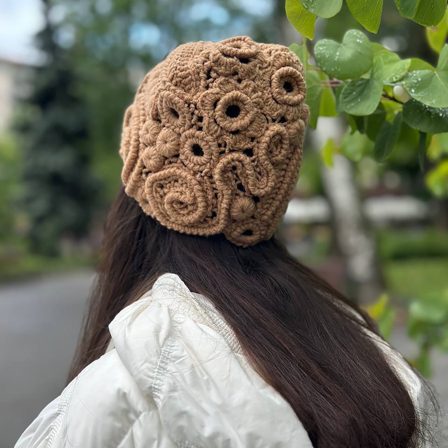 Handmade Beige Irish Crochet Hat – Neutral Elegance with Timeless Craft